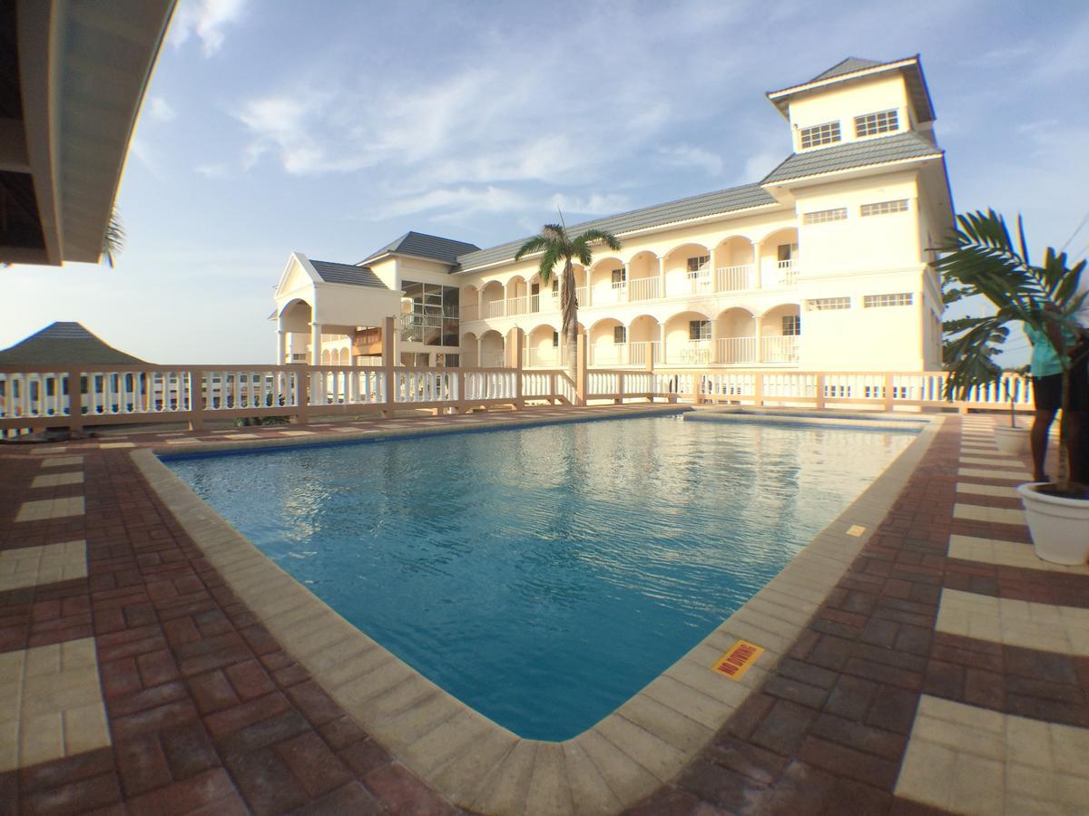 Glistening Waters Hotel Falmouth Exterior photo